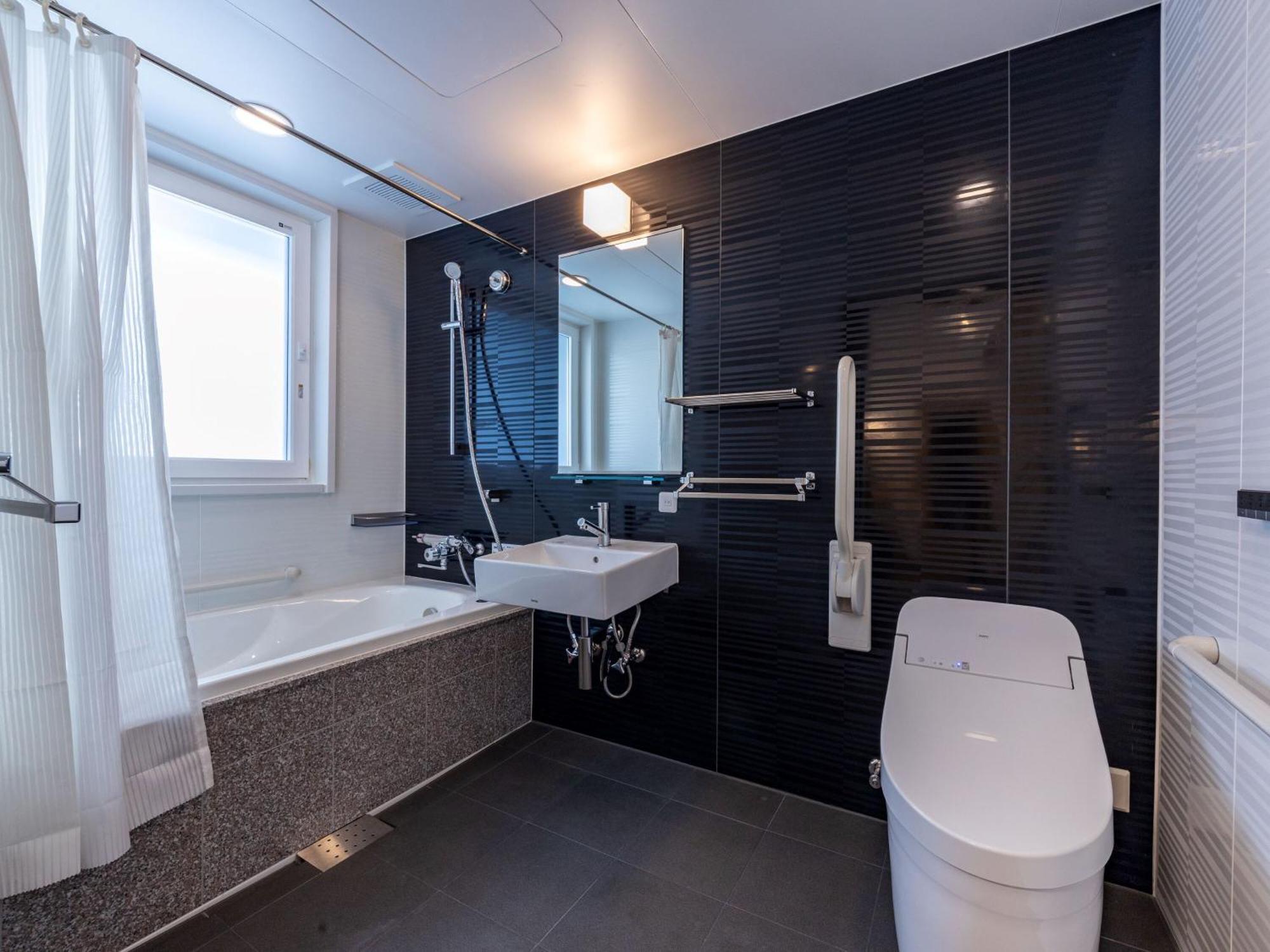 Apa & Namba Ekimae Tower Hotel 3*