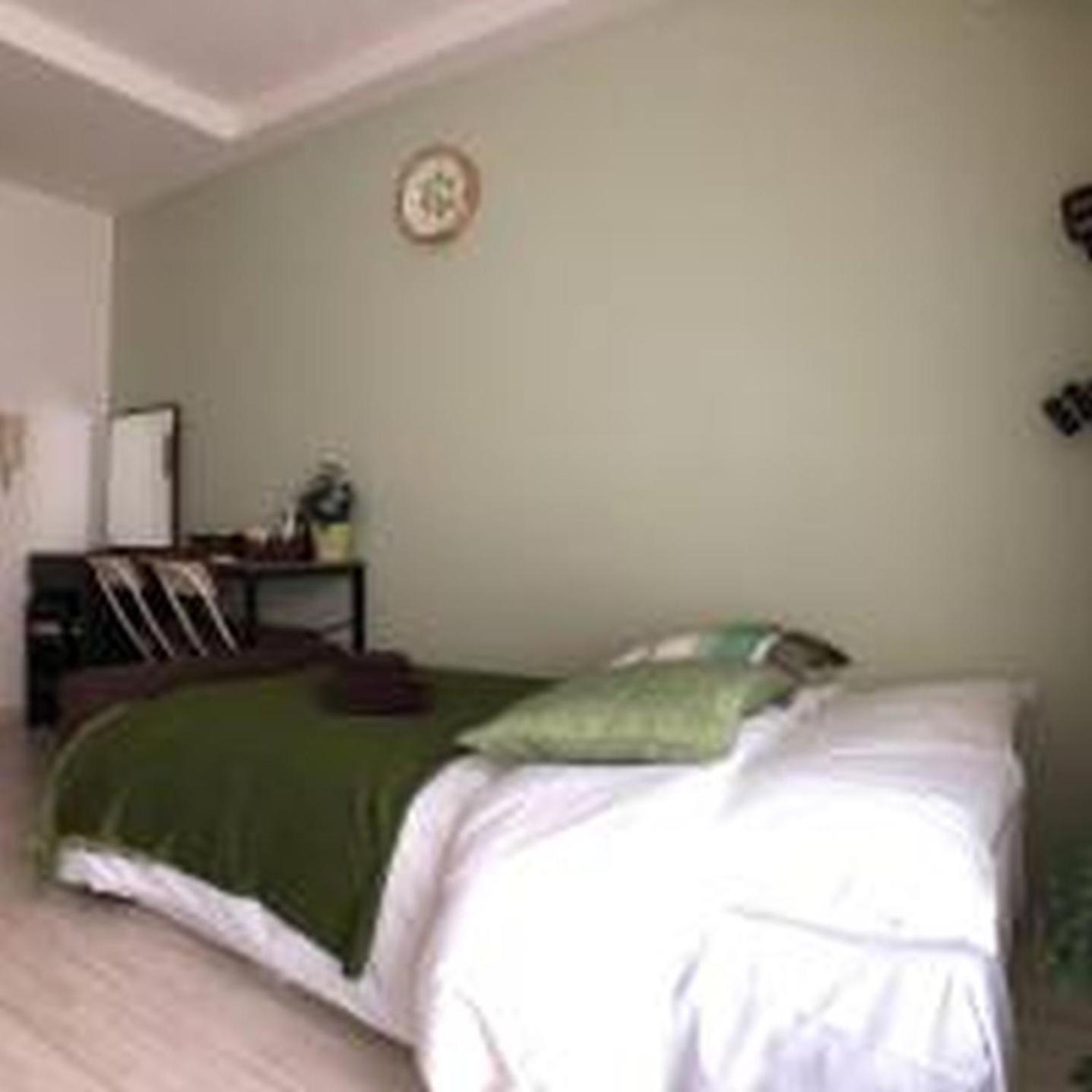 Apartment コンフィデンスロン502 Osaka