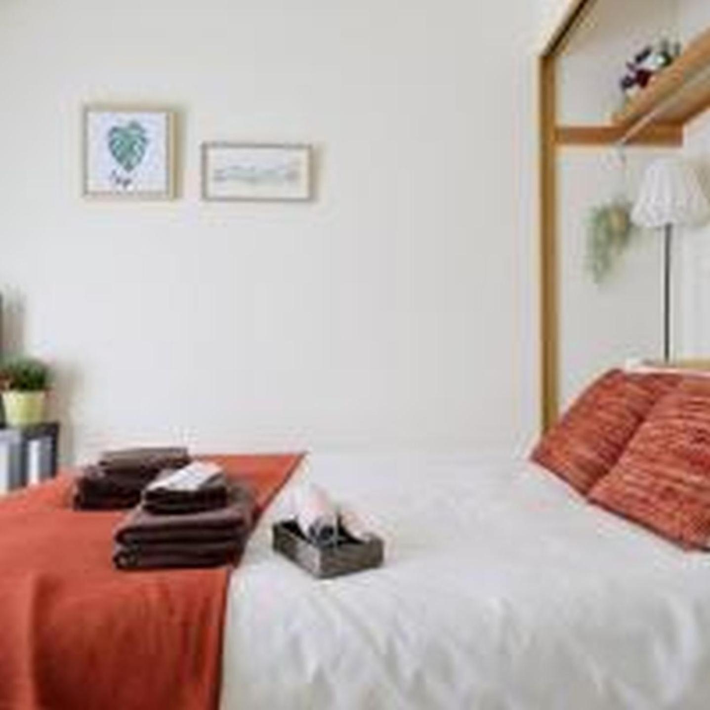 Apartment コンフィデンスロン502 *