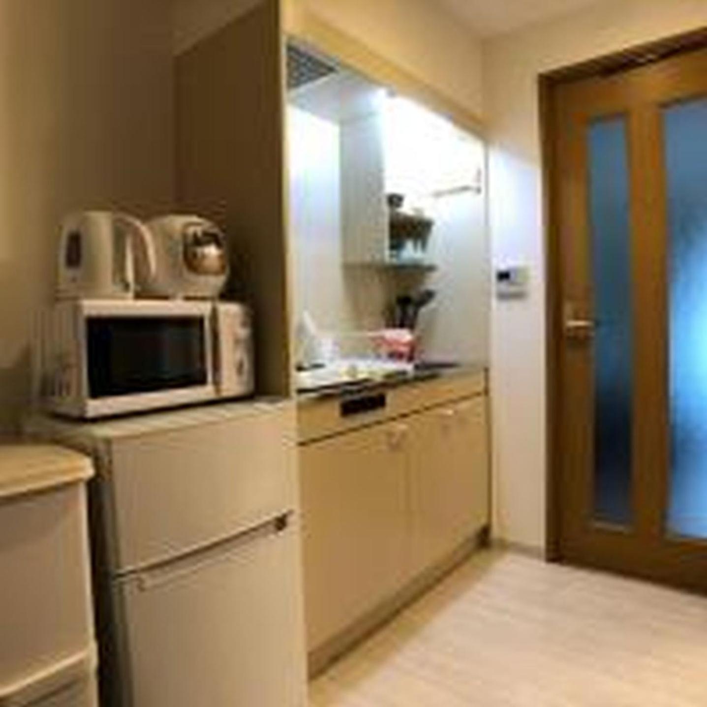 Apartment コンフィデンスロン502 Osaka