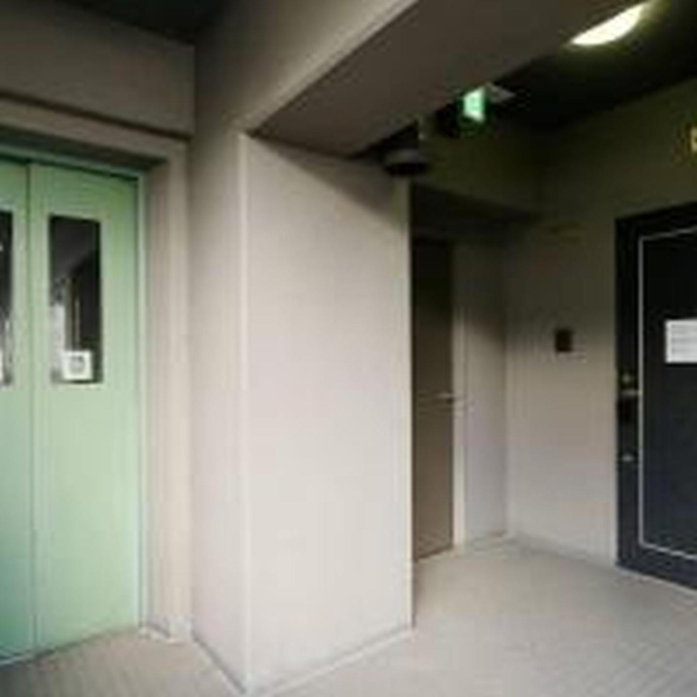 Apartment ラセーヌ心斎橋406 Osaka