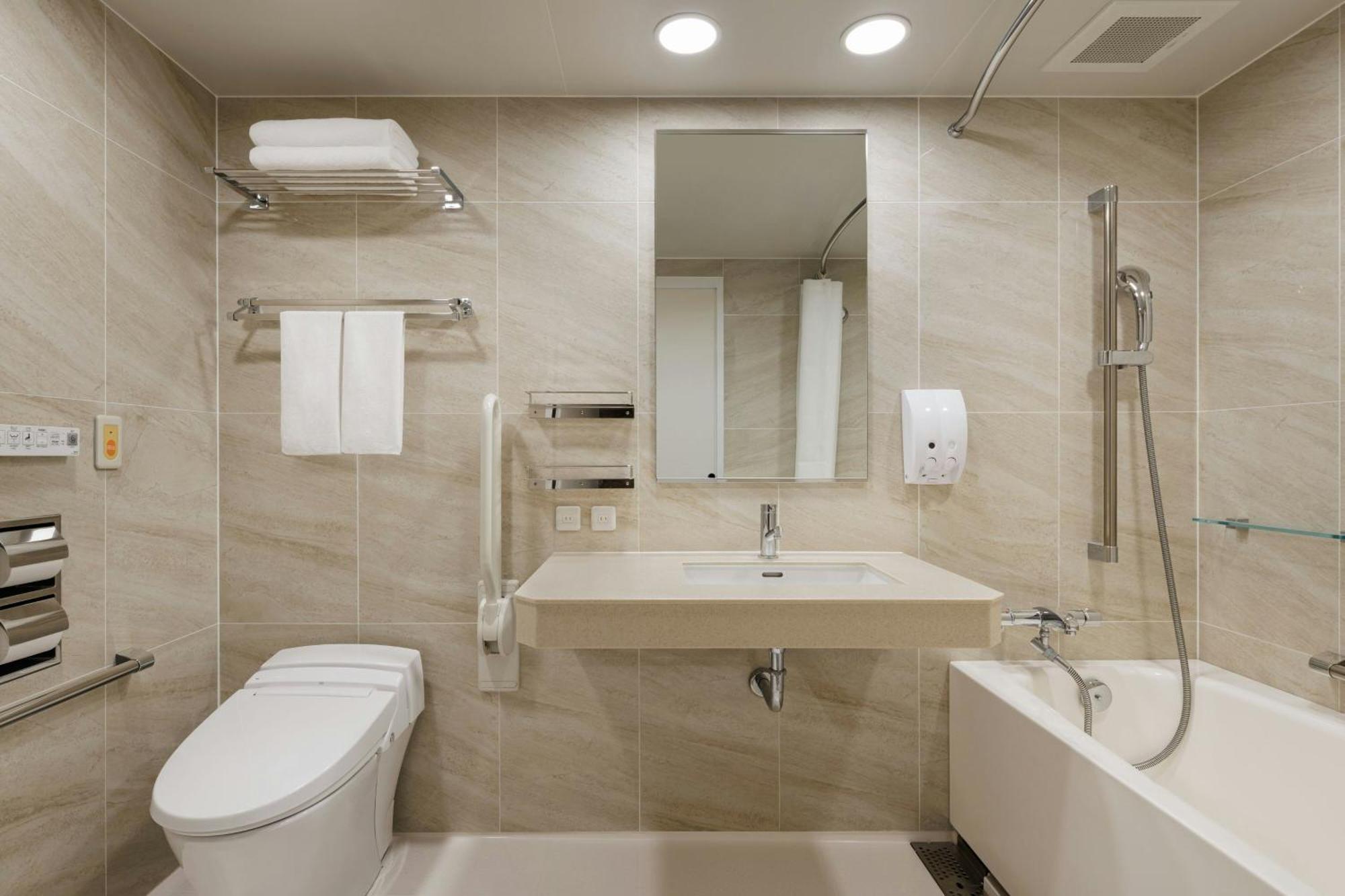 Four Points Flex By Sheraton Honmachi 3* Osaka