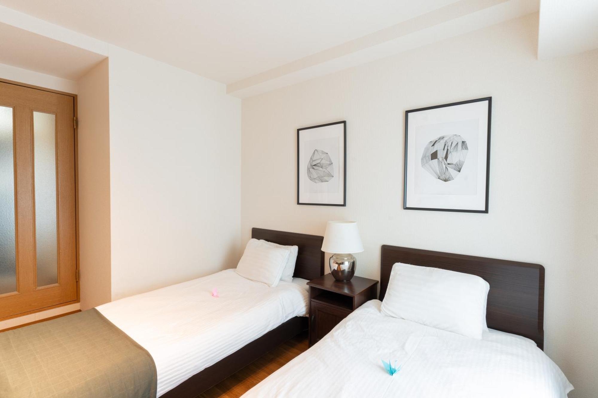 Apartment コンフィデンスロン703 Osaka