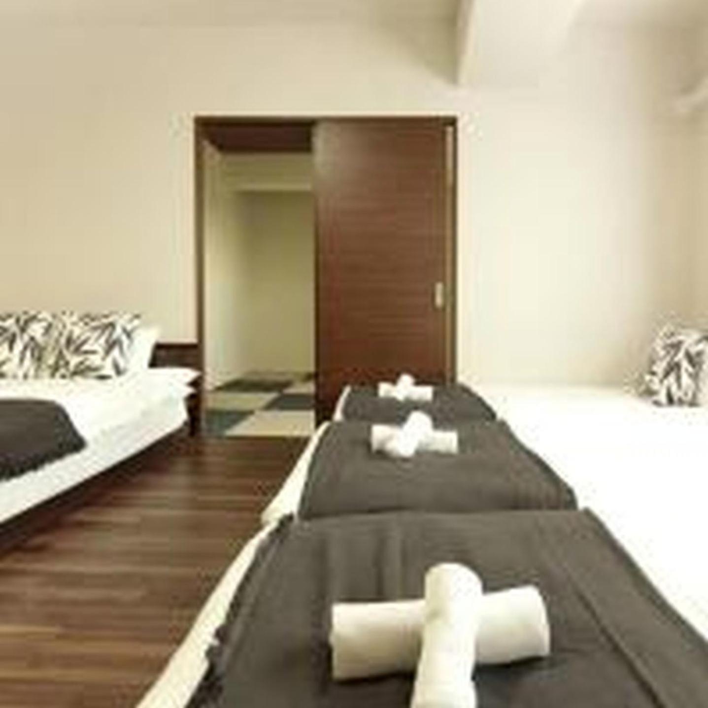 Apartment むつみ庵新今宮701 *