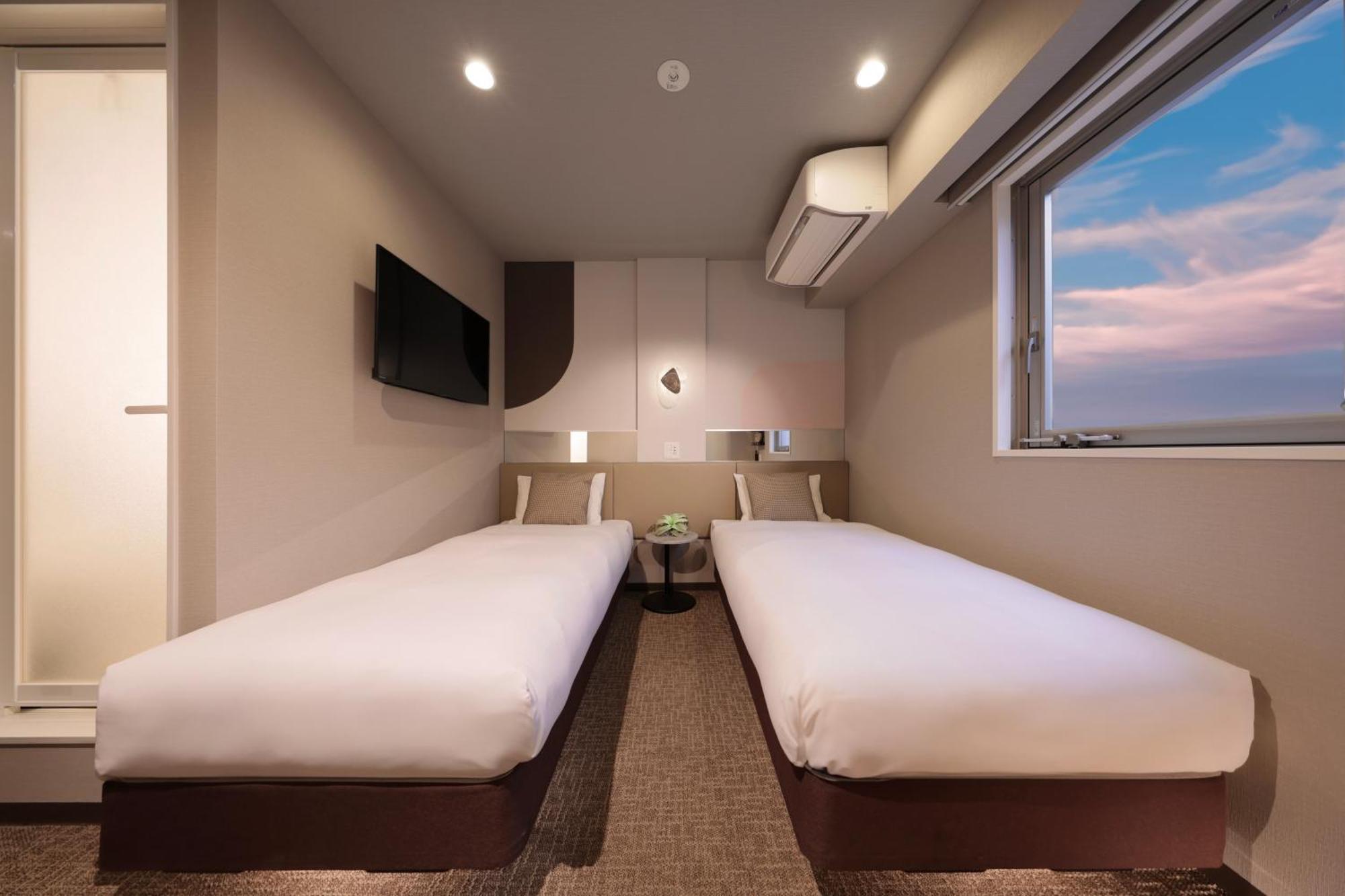 Tennouji Crystal 4* Osaka