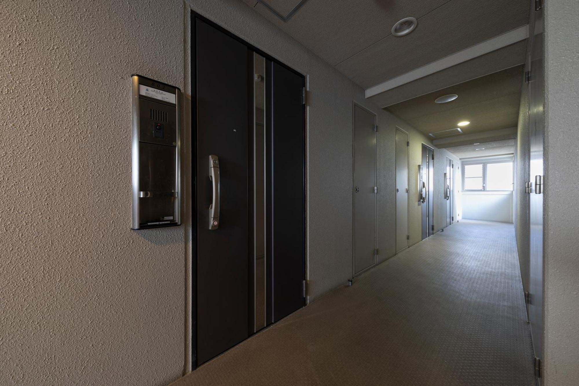 Apartment クリスタルコート難波 Osaka