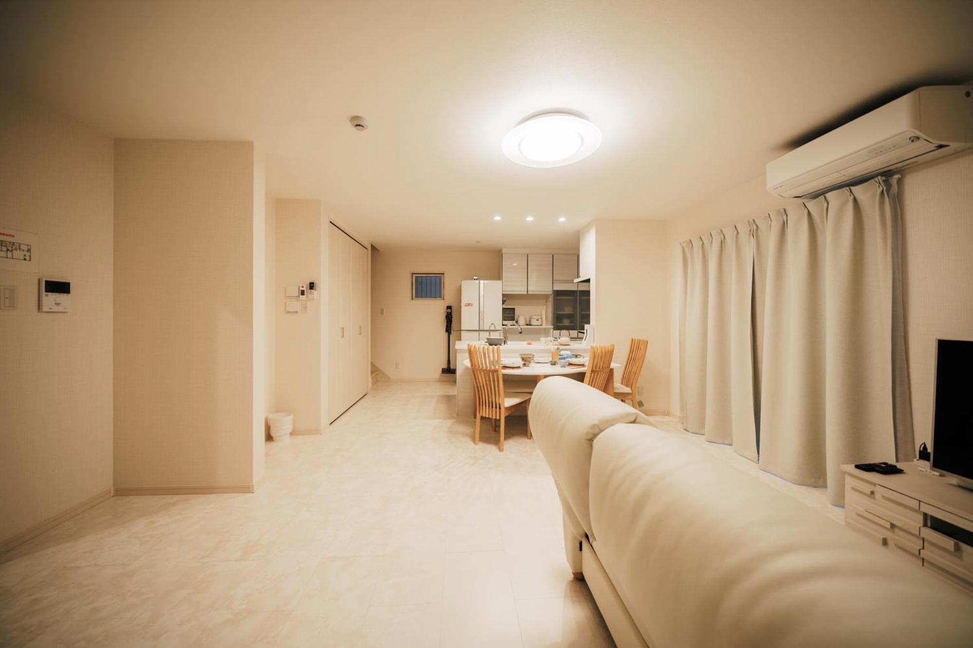 New Family 9ppl House Big Kit&tub Free Parking Holiday home Osaka