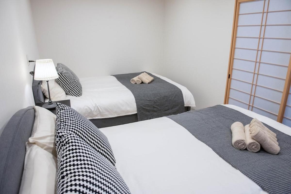Namba Shinsaibashi Holly201 Apartment *