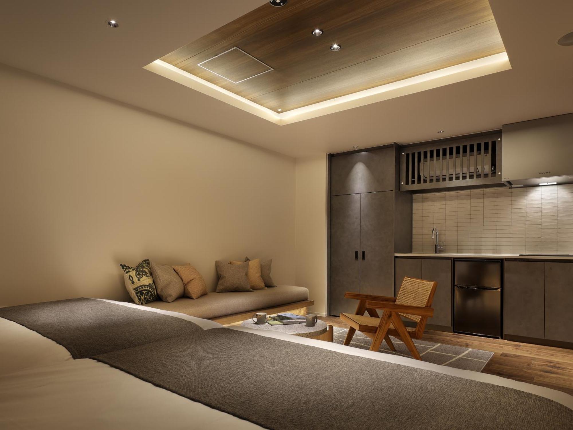 30 Pieces Namba Aparthotel 4*