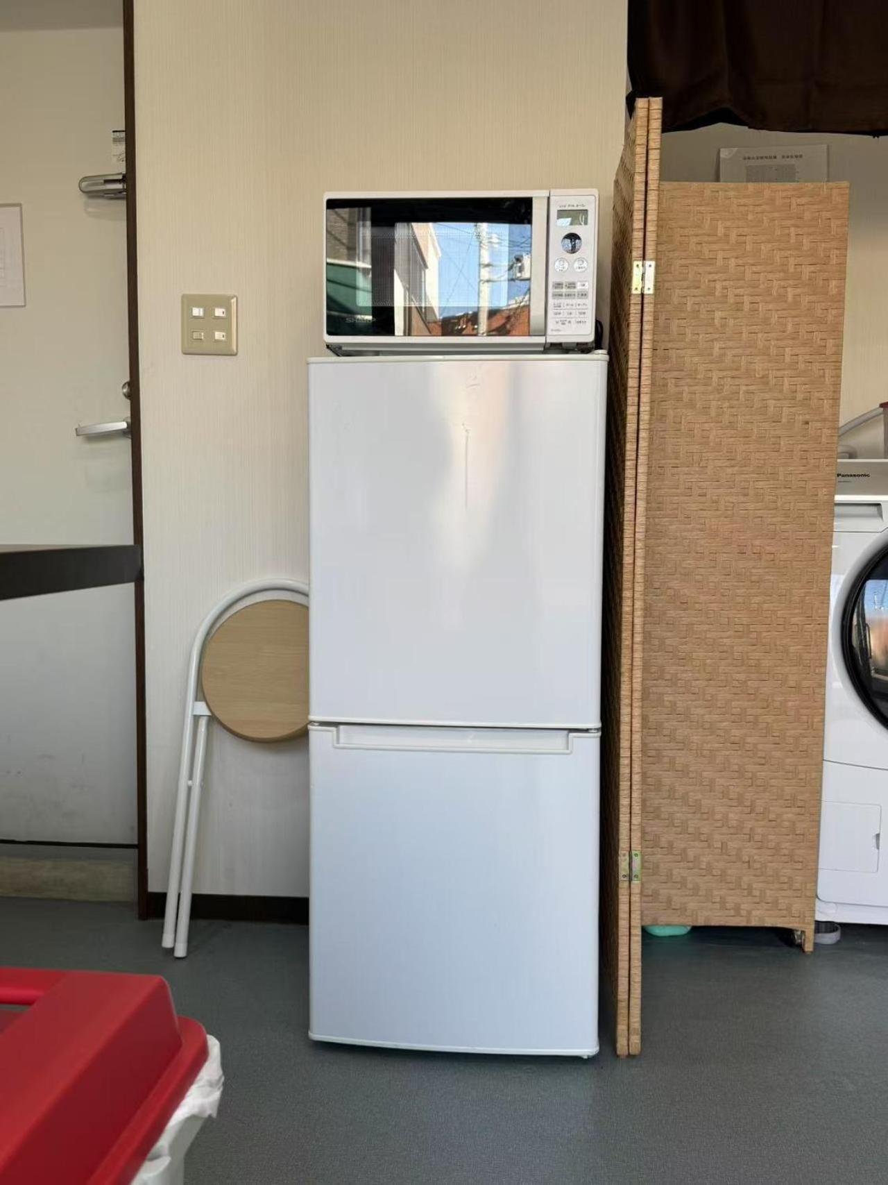 ホステル今鶴 四人部屋 402号室 *