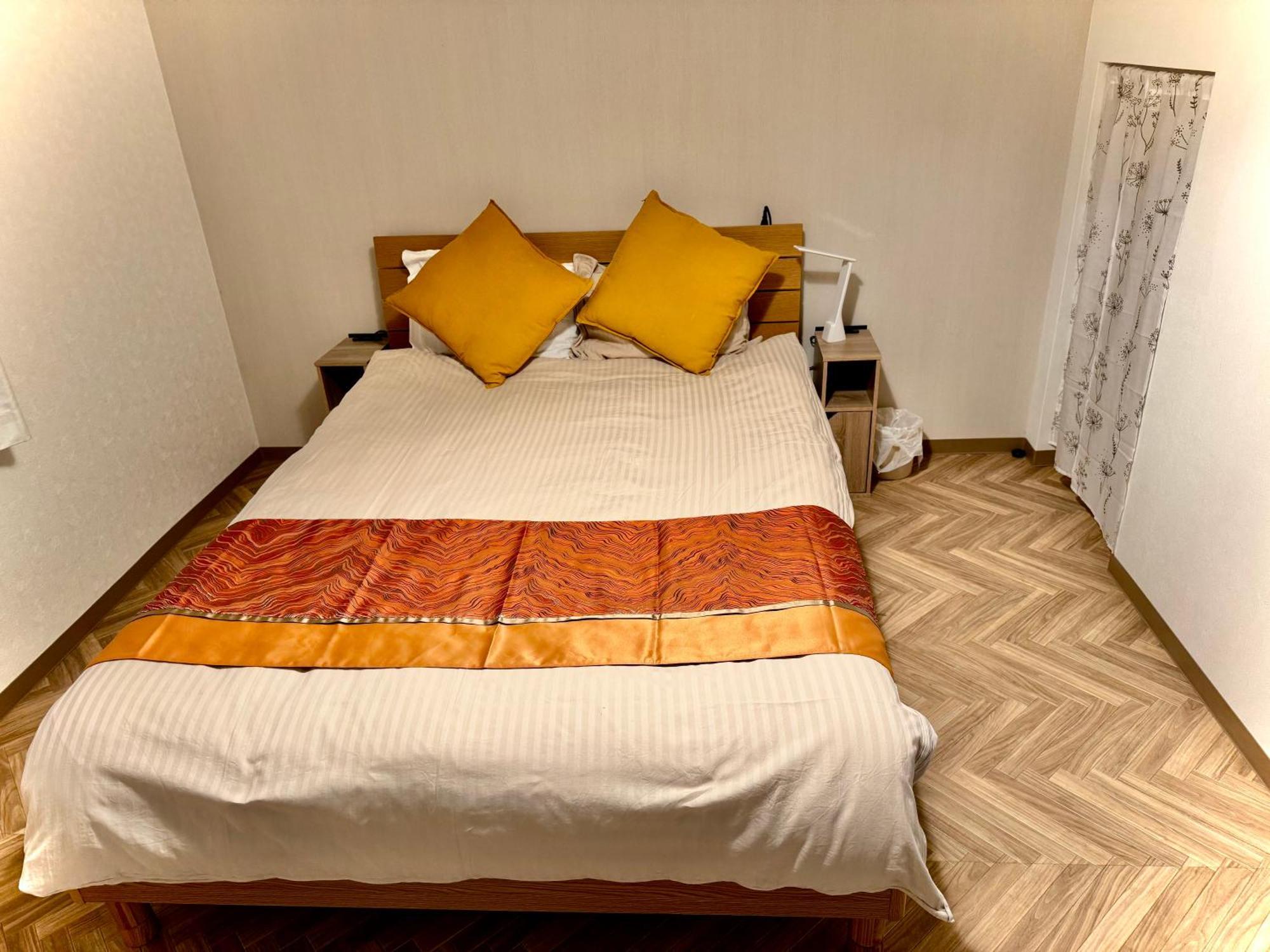 Villa Modern And Traditional Fusion In Umeda 3-min Walk To Subway Ideal For Families And Groups Osaka