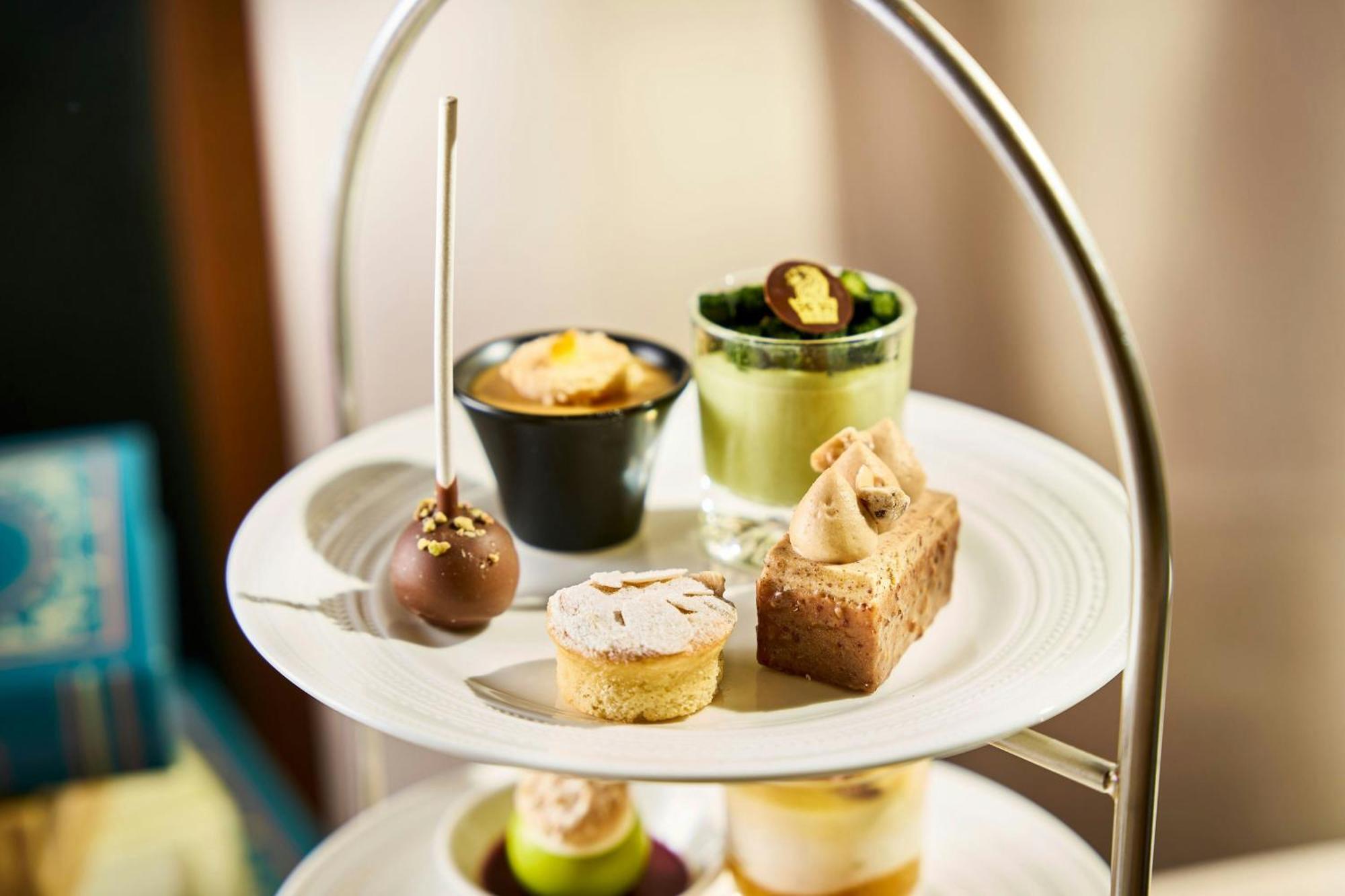 The Ritz-carlton Hotel
