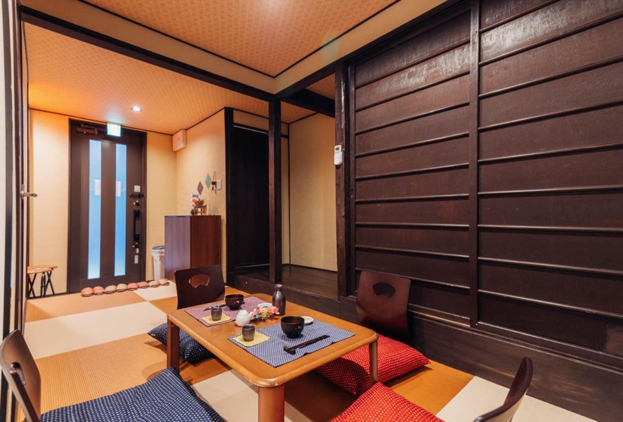 1 Stop To Namba! Shinsaibashi & Japanese House Kenny1 Holiday home