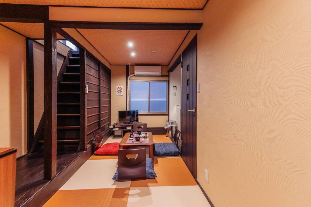 1 Stop To Namba! Shinsaibashi & Japanese House Kenny1
