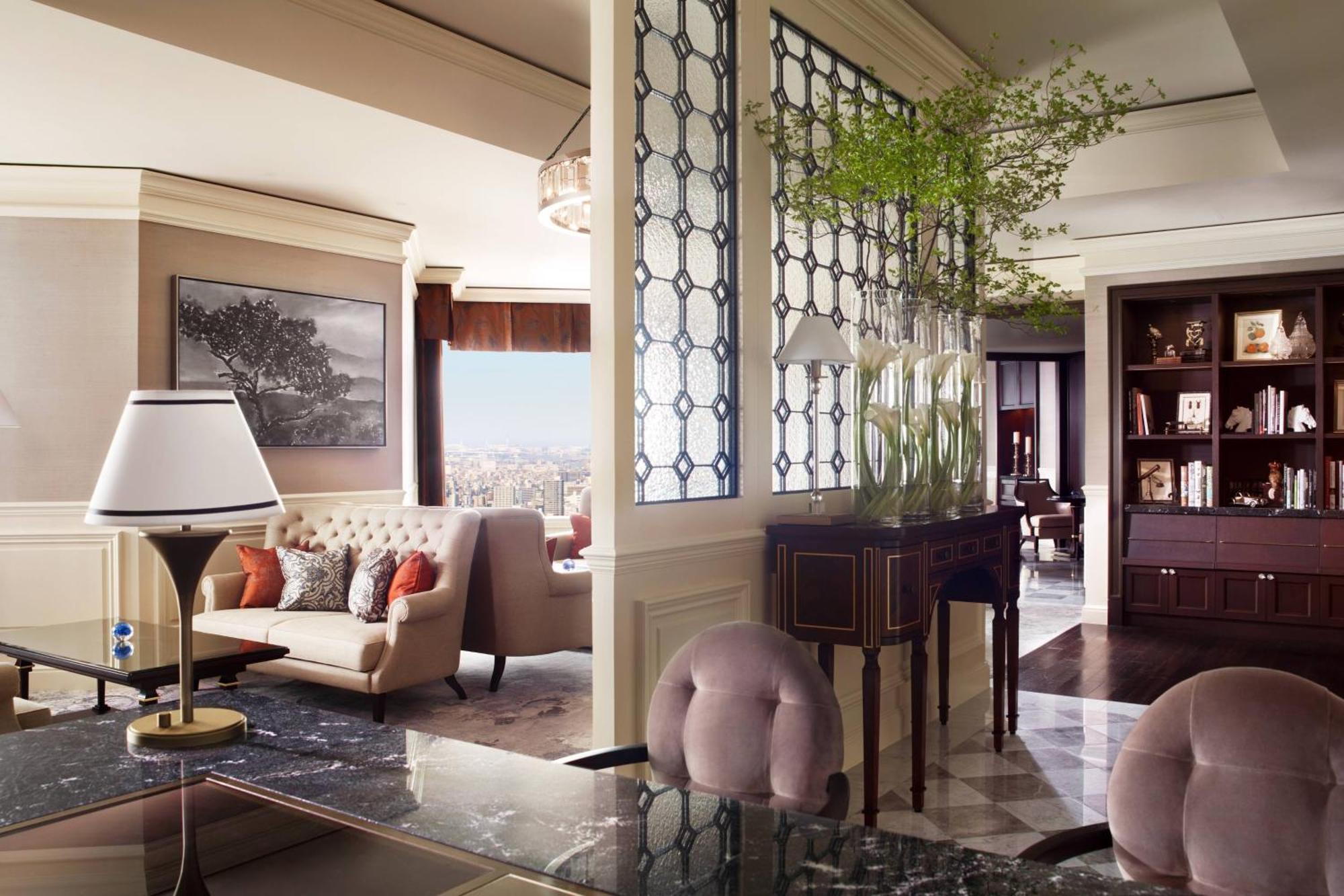 Hotel The Ritz-carlton 5*
