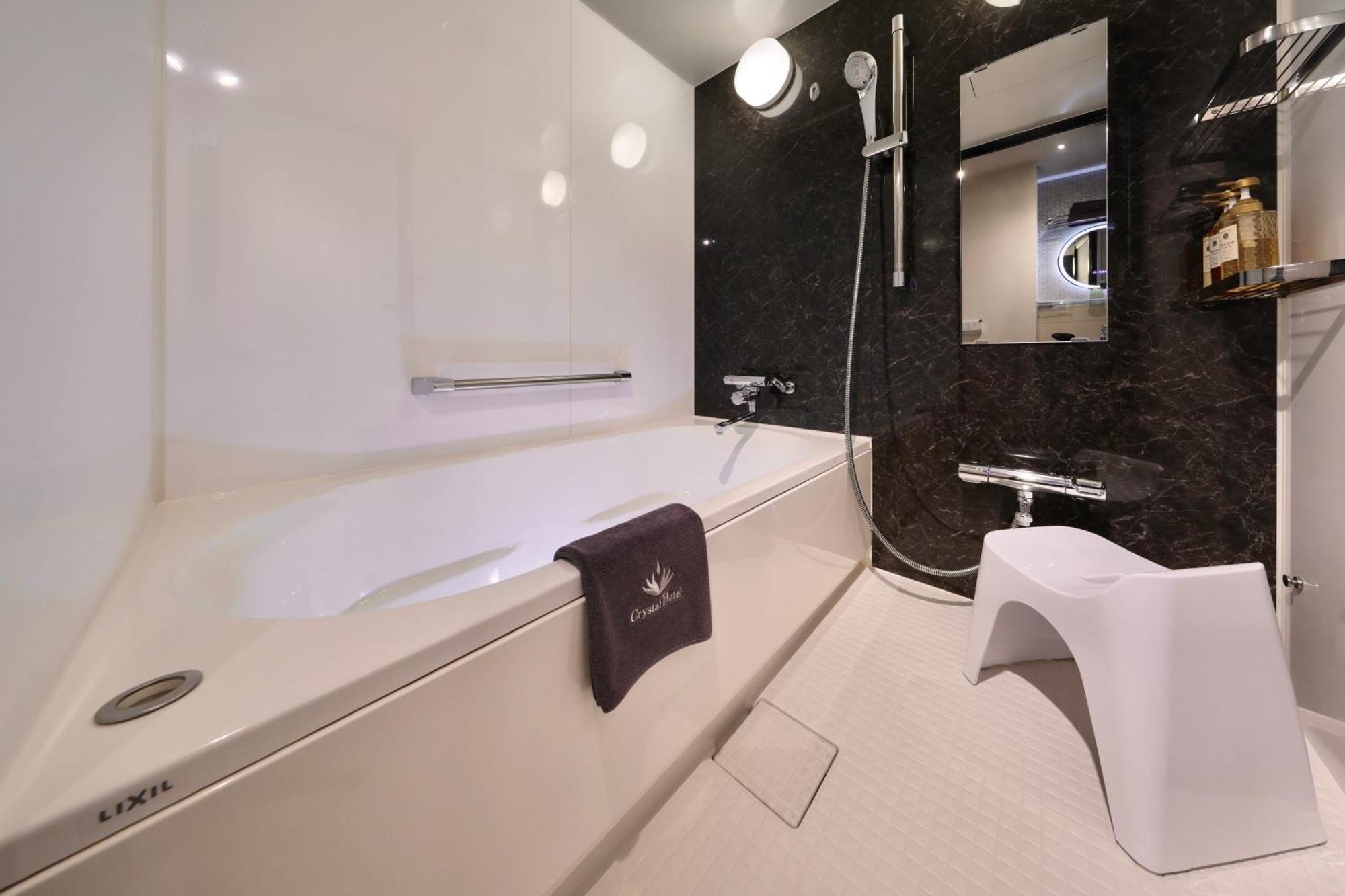Hotel Kuromon Crystal 4*