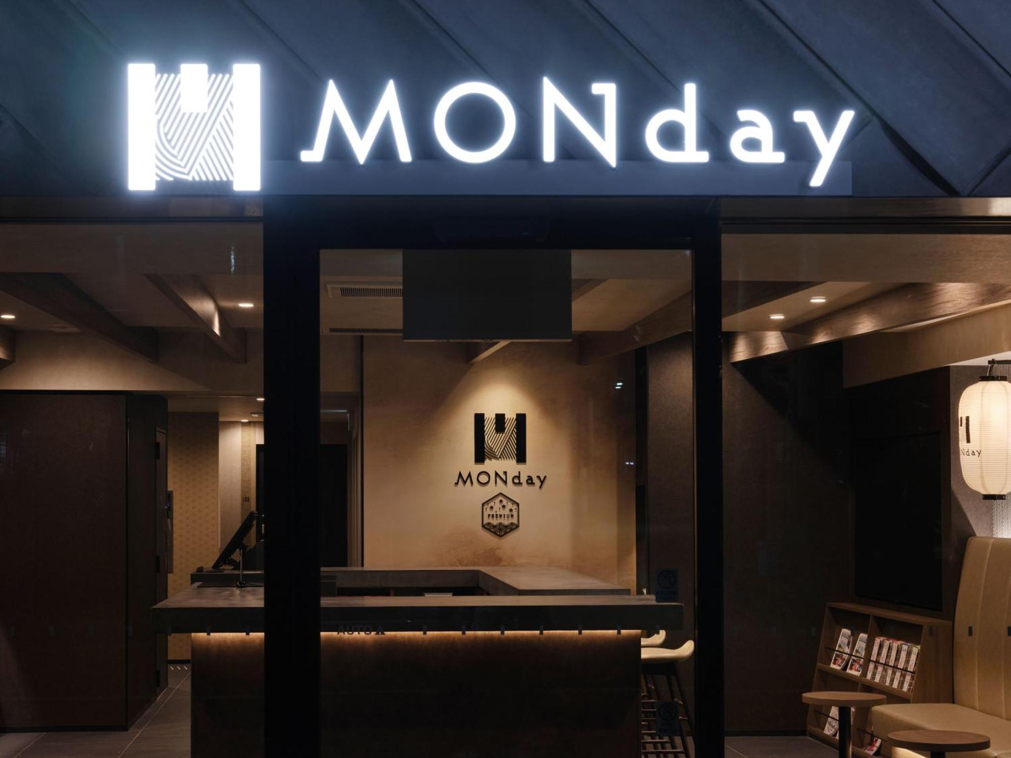 Monday Premium Namba West Aparthotel