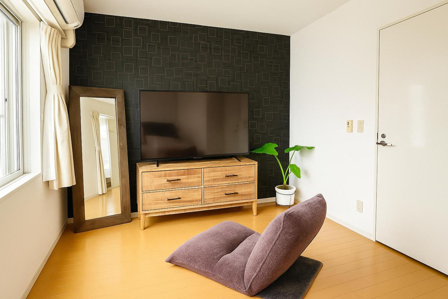 Apartment Luxury 3 Bedroom Namba Skyscraper - 400 Ft High & 300 Sq Ft Wrap Around Balcony - 112 Sq Meters - 1,200 Sq Ft - Parking - 180 Degrees Views - 2024 Toyota Voxy Be Packaged With
