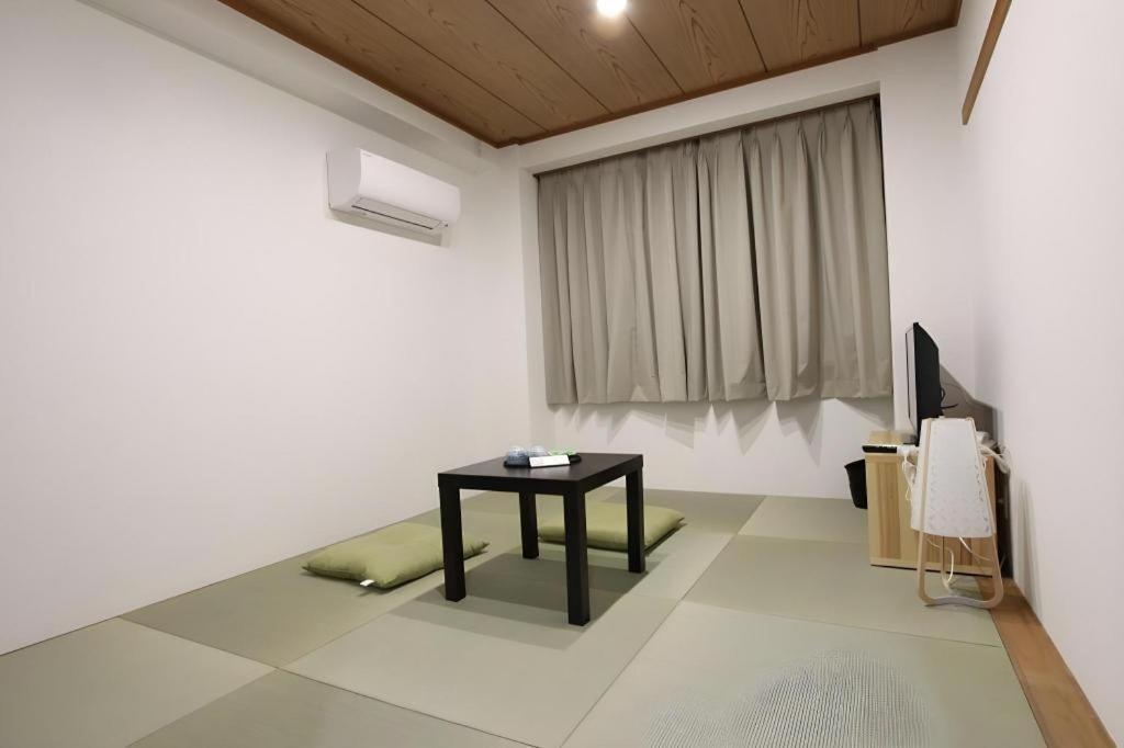 Rozy Namba Hotel 3*