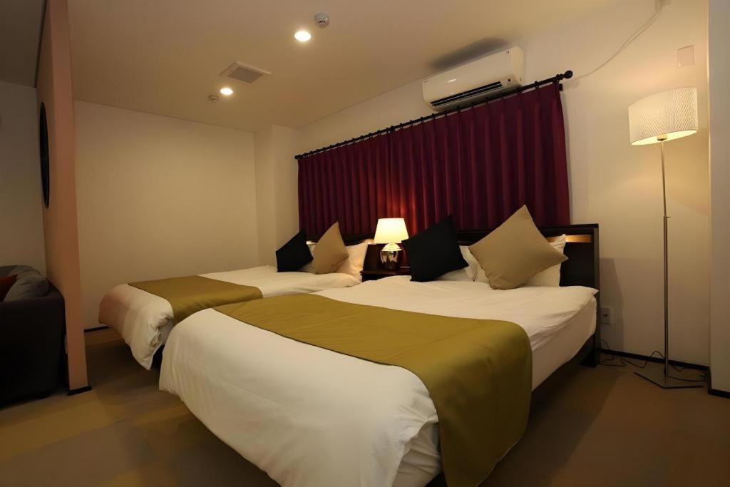 Rozy Namba Hotel