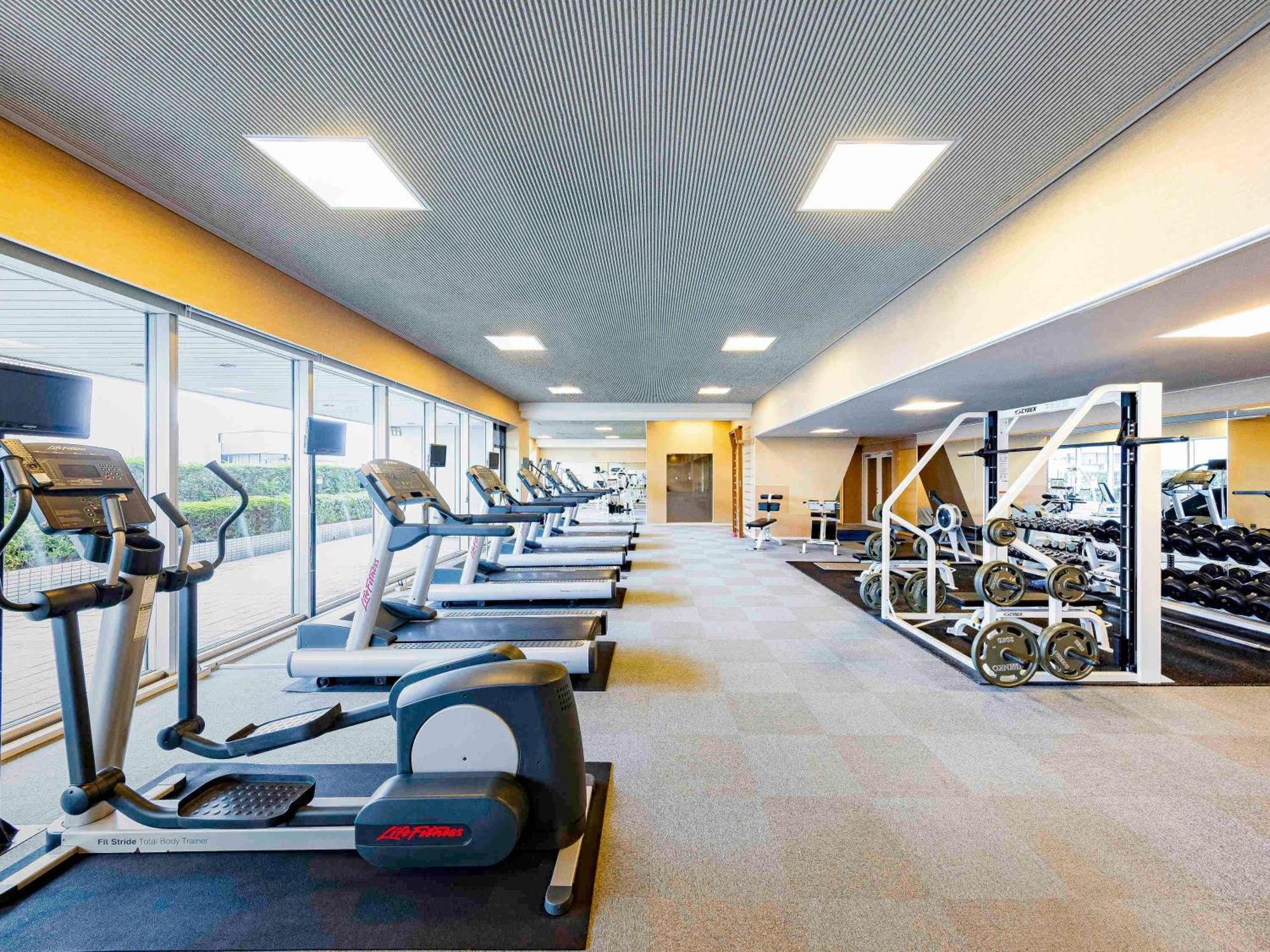 Swissotel Nankai Hotel 5*