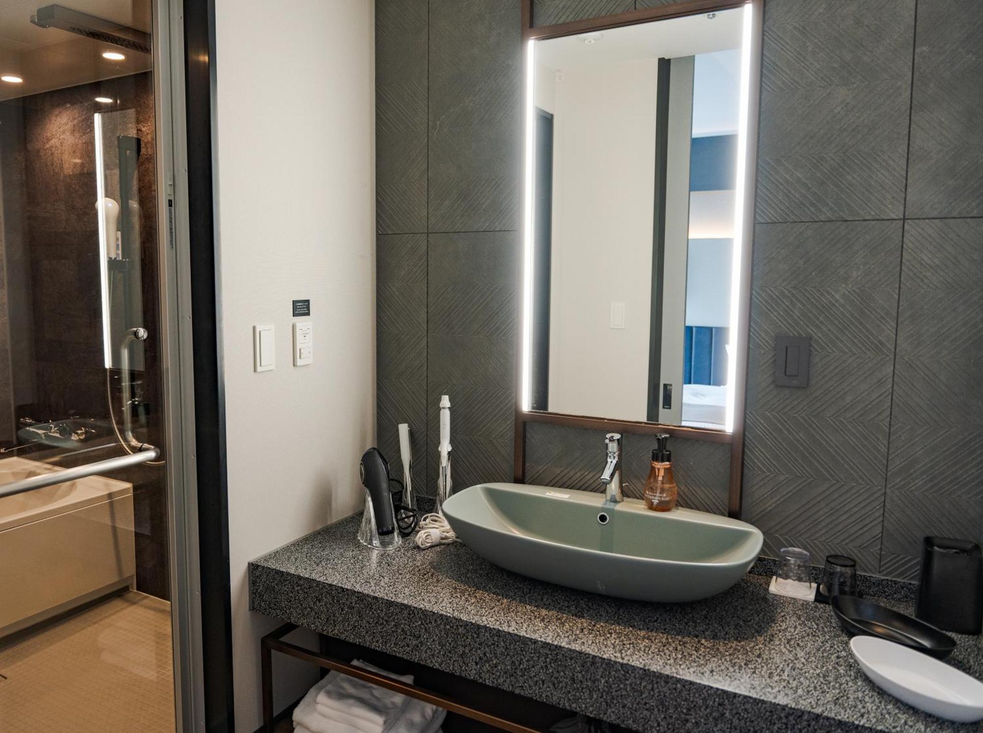 Hotel Grids Premium Namba 4*