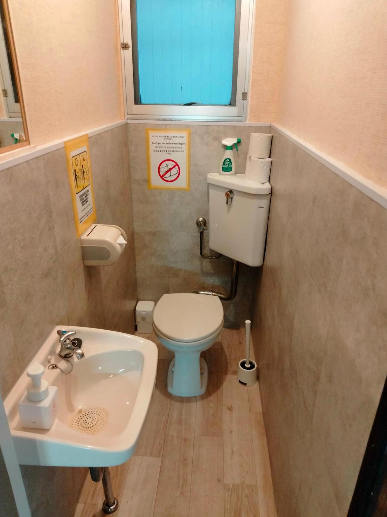 Apartment 波除ハイツ Osaka