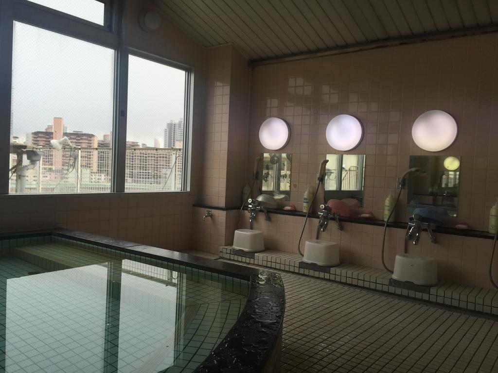 Economy hotel Business Shinbashi Osaka