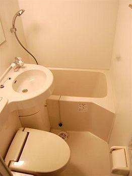 Livemax Umeda Economy hotel 2*