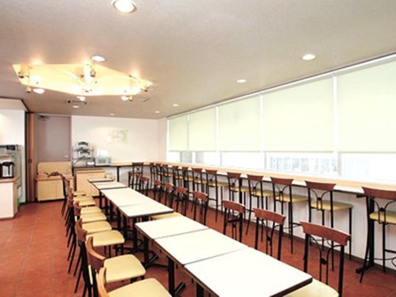 Hotel Comfort Shinsaibashi 3*