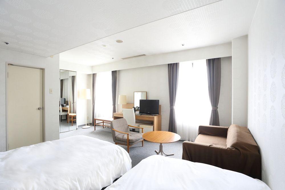 International House Hotel