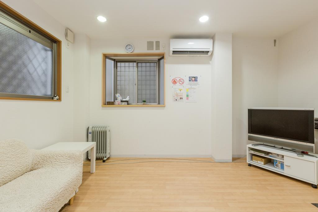 Awaza House 1 *