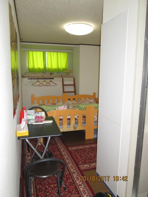 Dolphin House Hostel Osaka