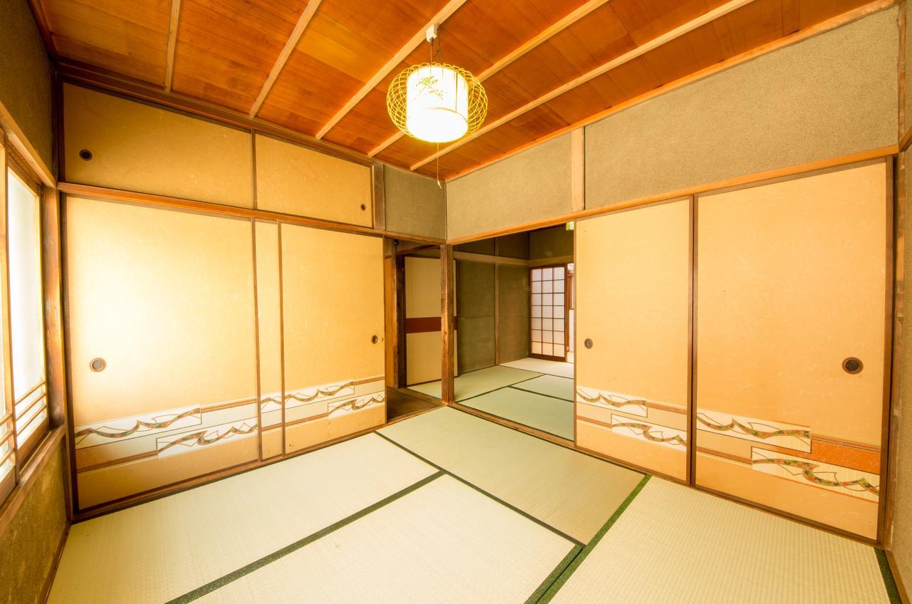 Apartment Shimanouchi House