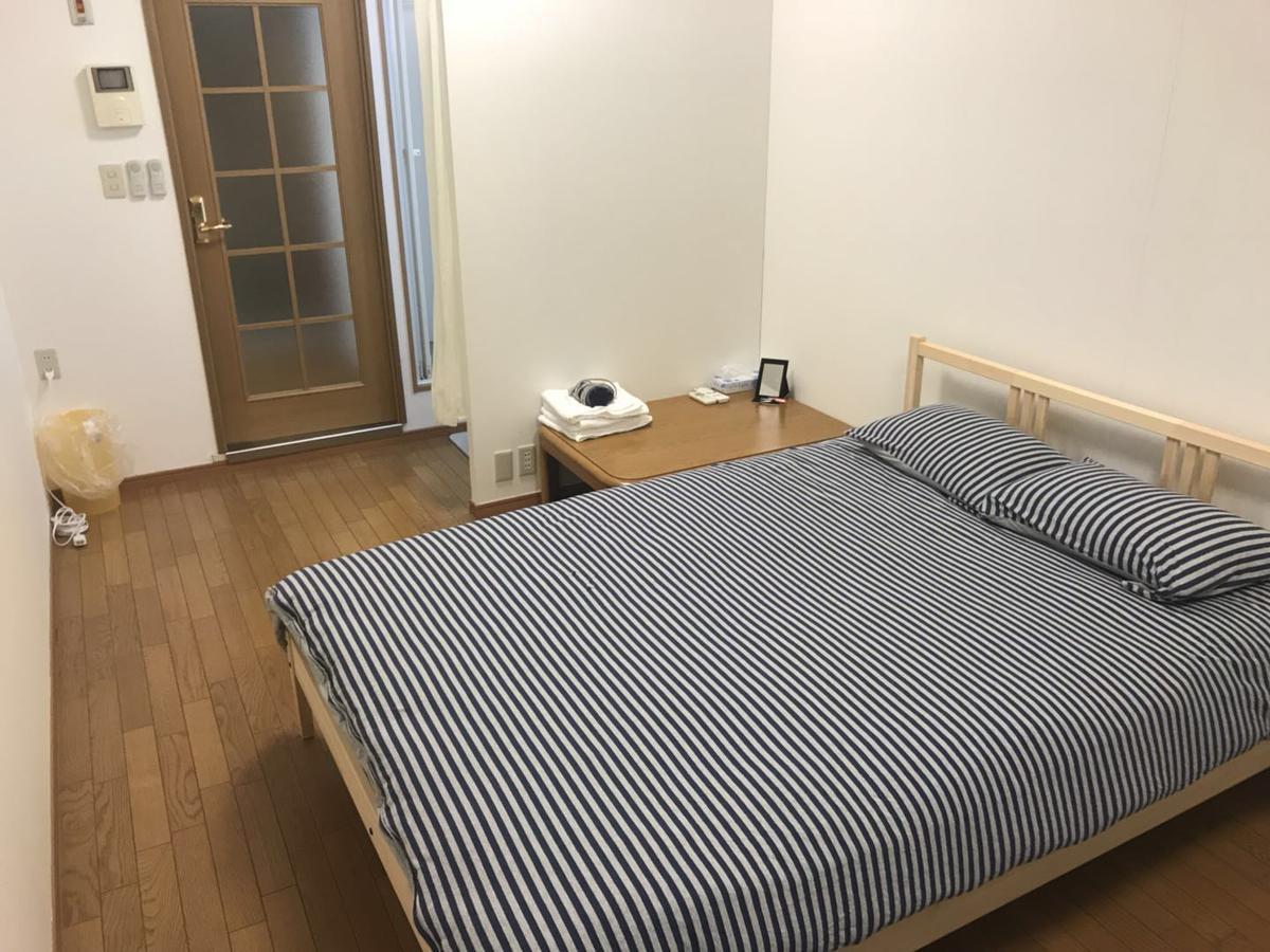 Nipponbashi Apartment *