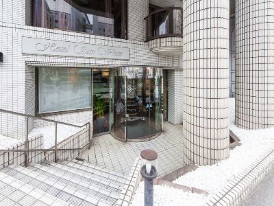 Sun White Osaka