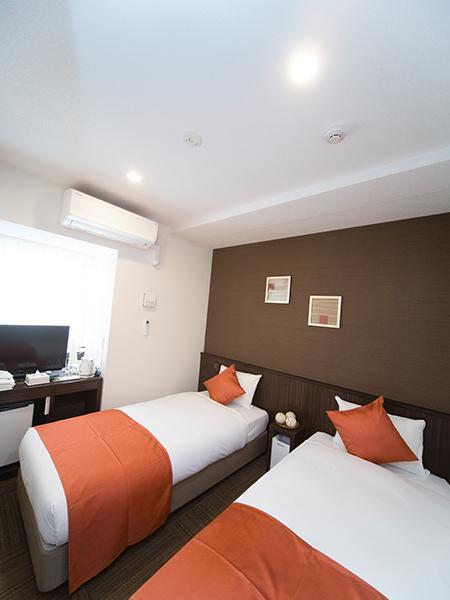 Hotel Nipponbashi Crystal 4*