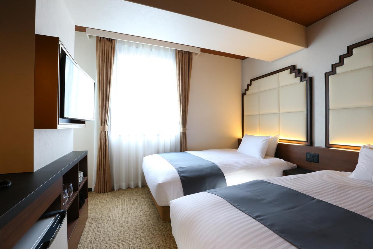Hotel Wing International Select Umeda 3*