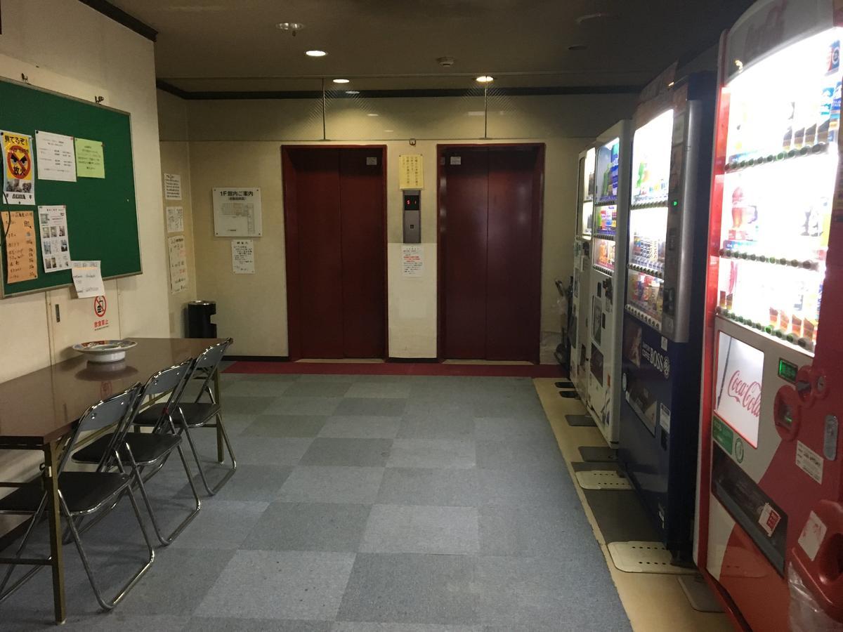 Economy hotel Business Shinbashi Osaka