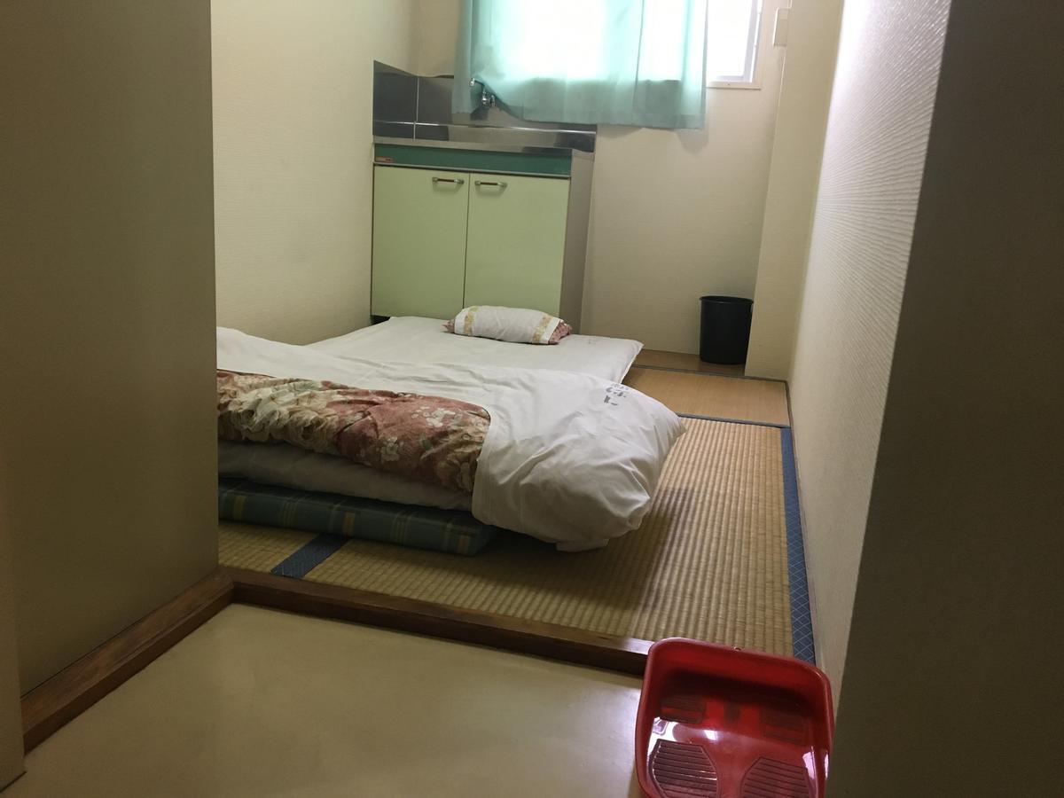 Economy hotel Business Shinbashi Osaka