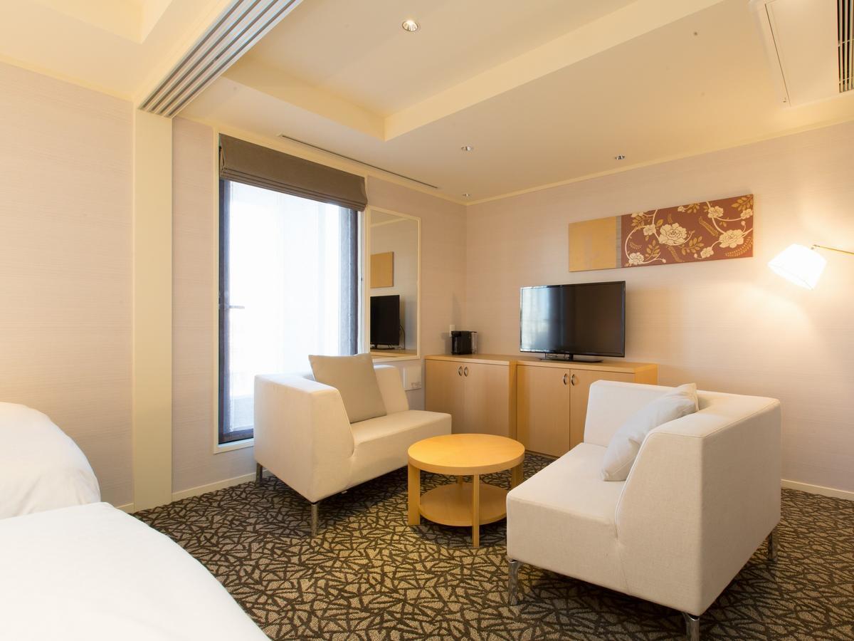 Shiki Utsubo Park Hotel 4*