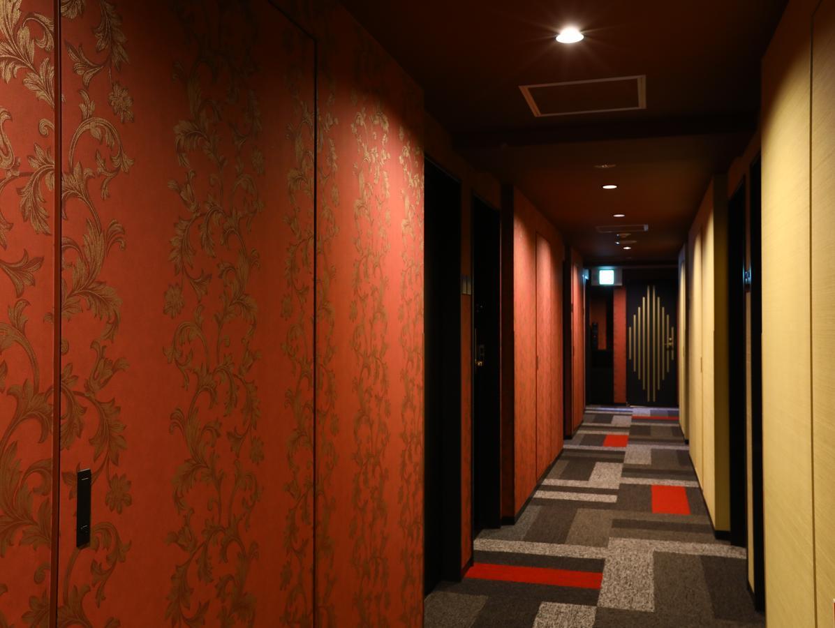 Wing International Select Umeda Hotel 3*