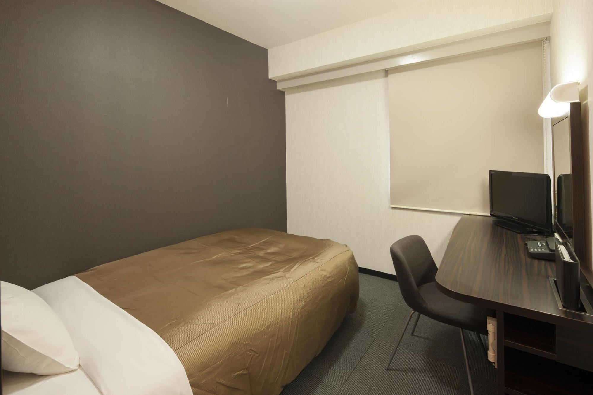 Kyobashi Economy hotel 2*