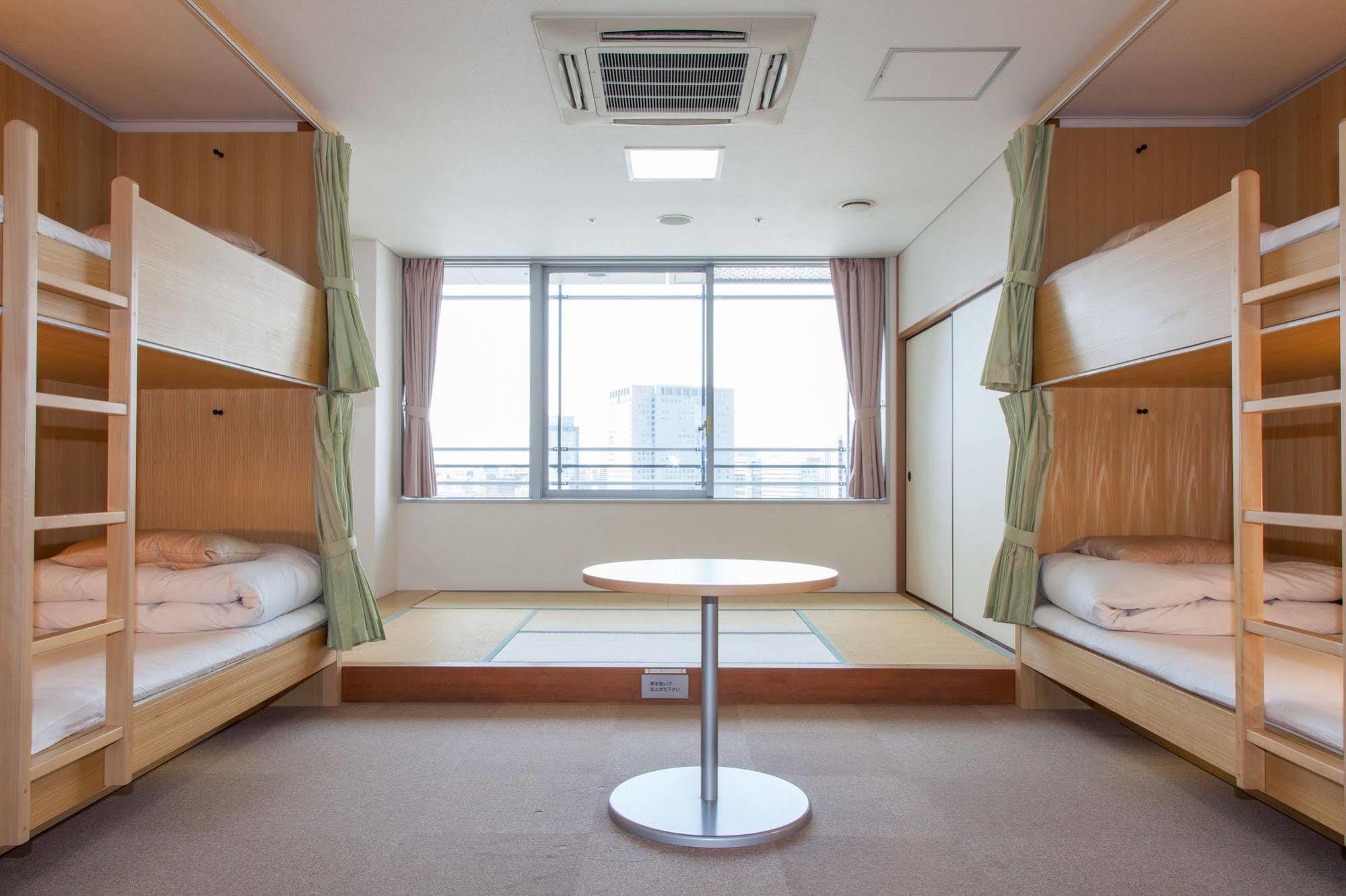Shin-osaka Youth Hostel