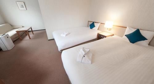 Sun White Osaka