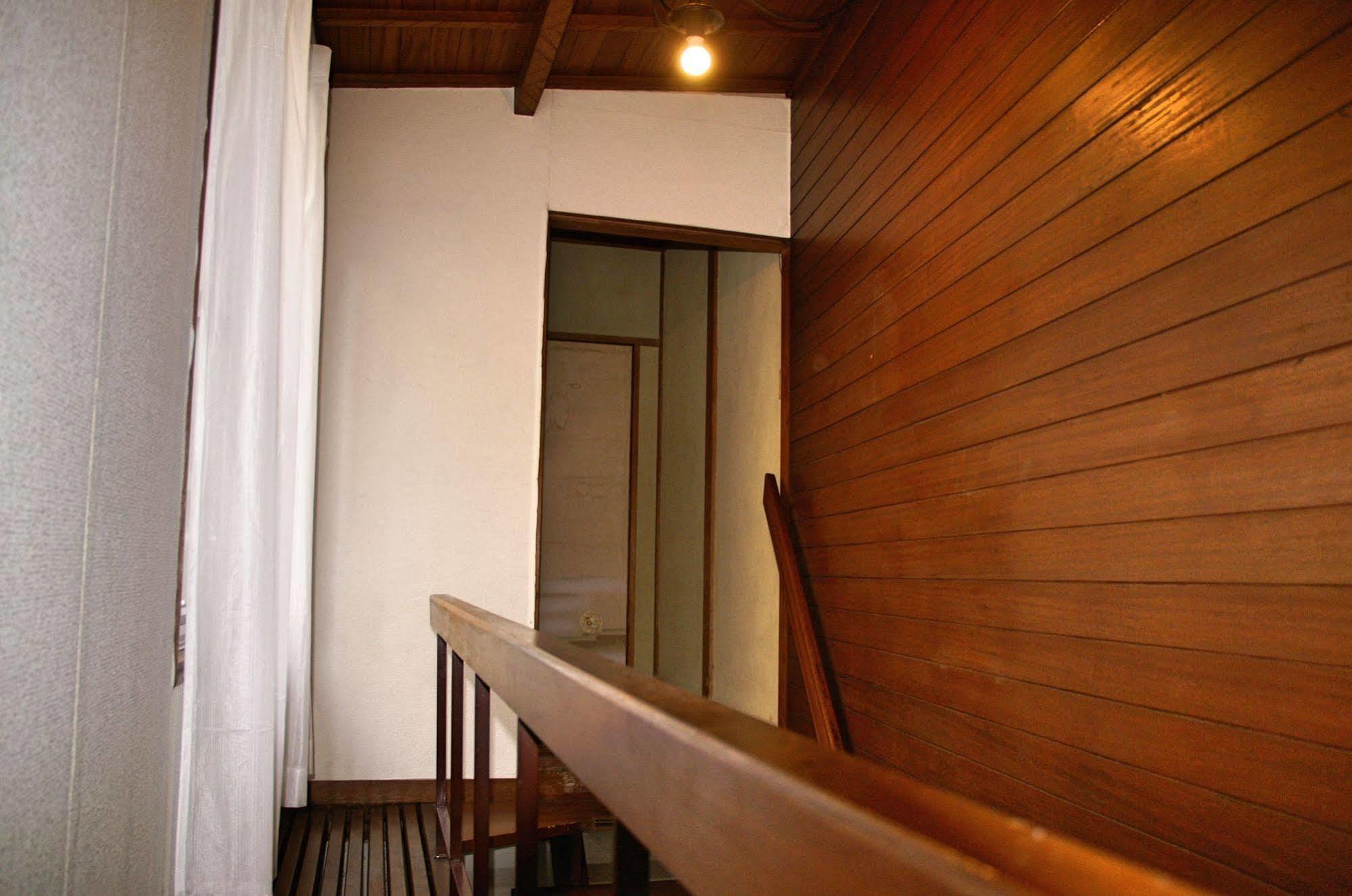 Hotel Social House 2*
