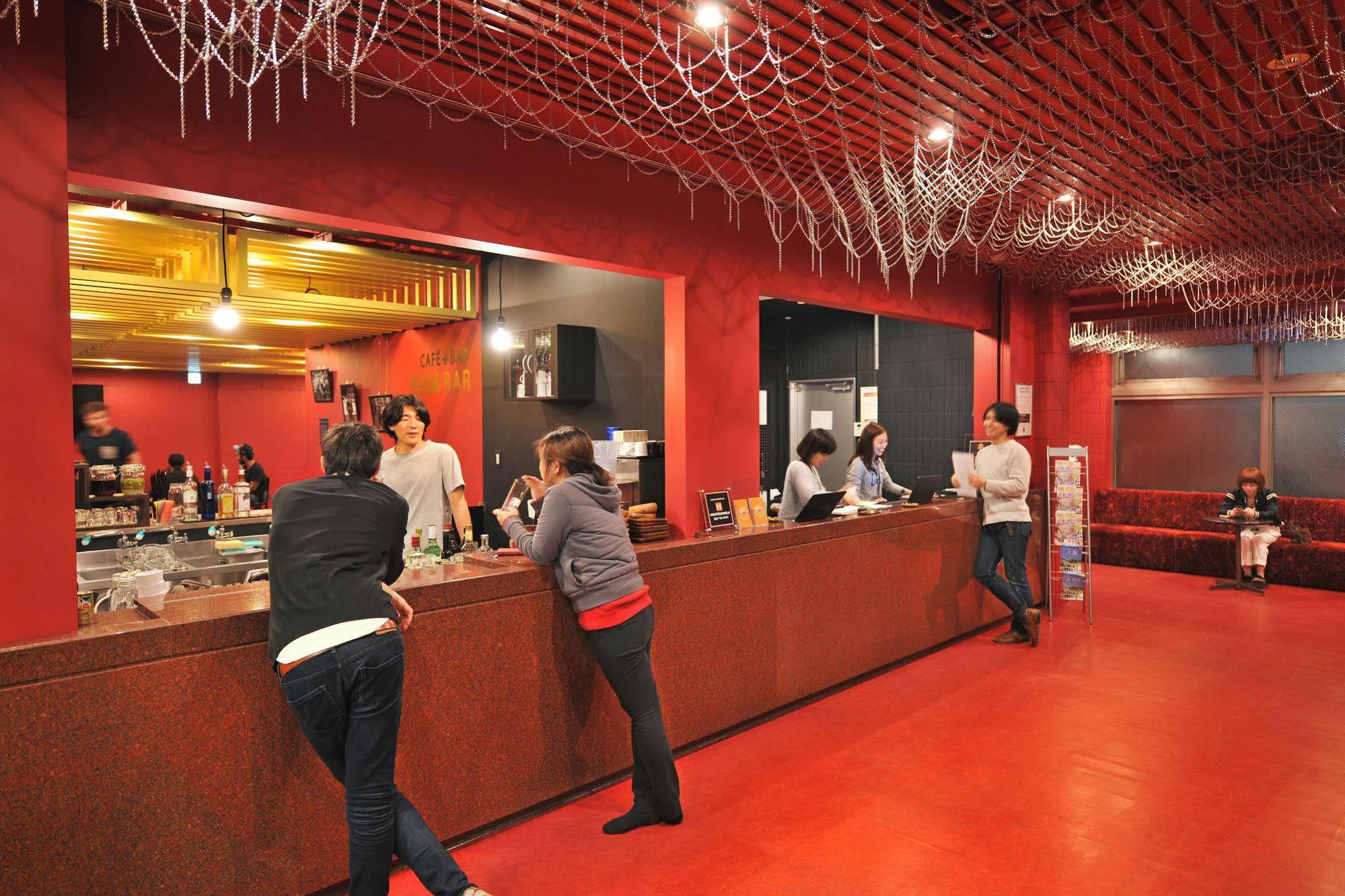 Hostel Khaosan World Namba