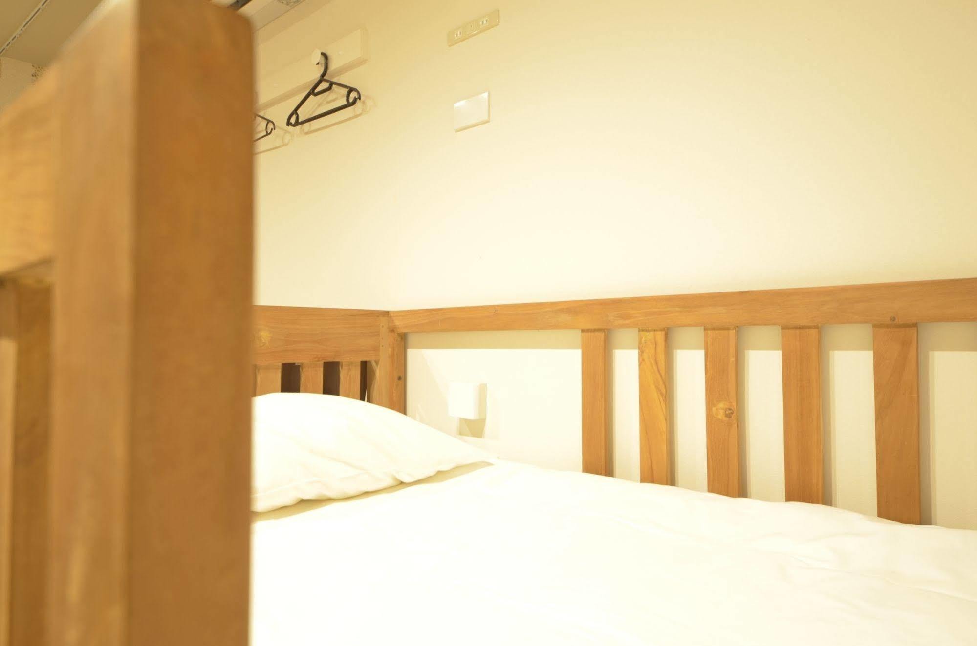 Hostel Yadokari Namba