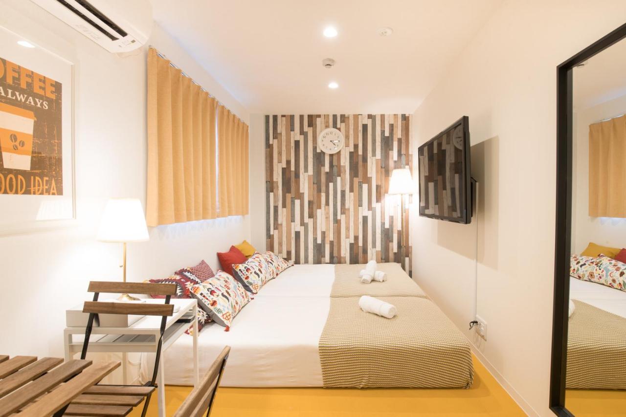 Apartment Namba Garden Square *