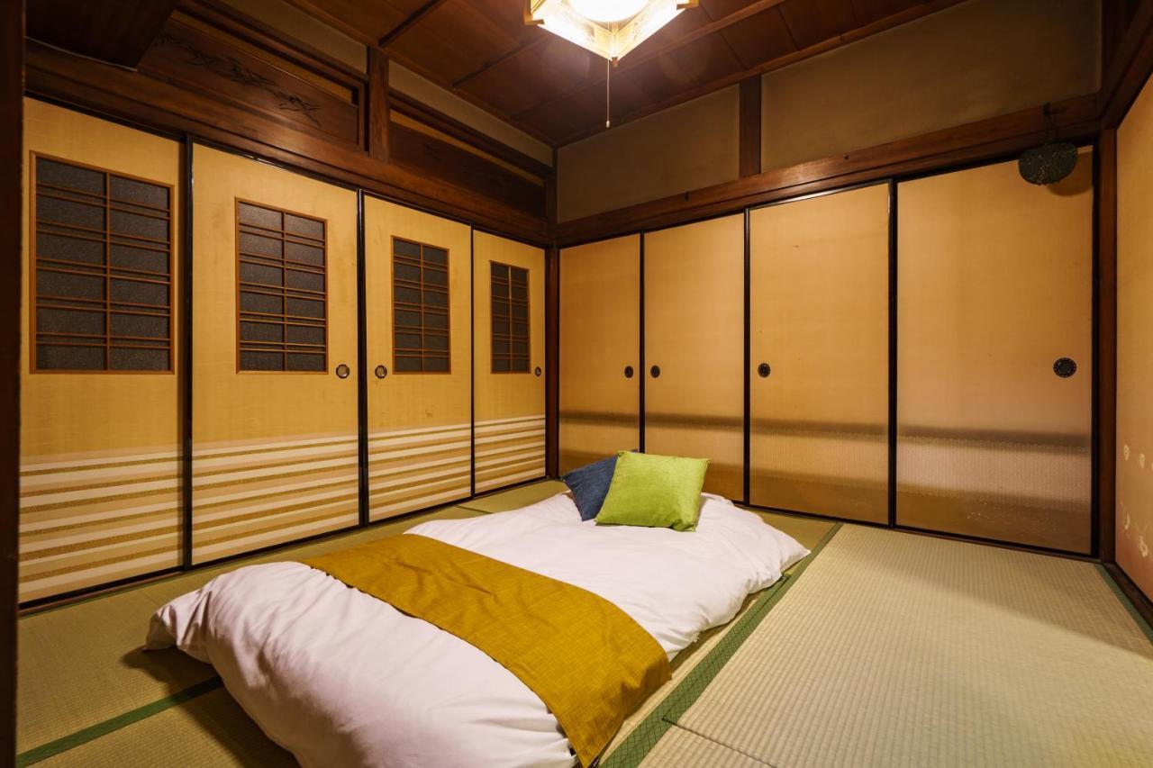 Old Japanese-style House In Noda Osaka